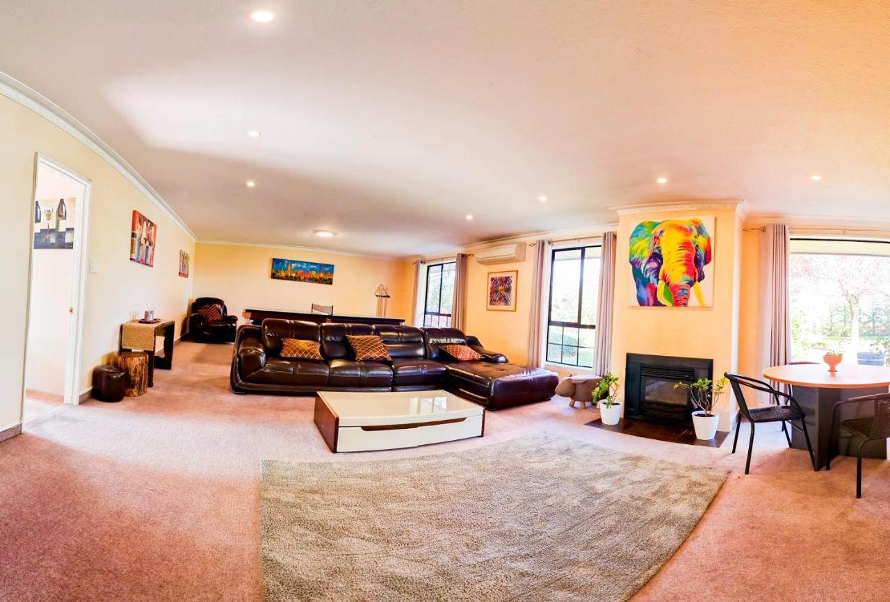 Fairhall Guest Lodge Woodbourne Exteriér fotografie